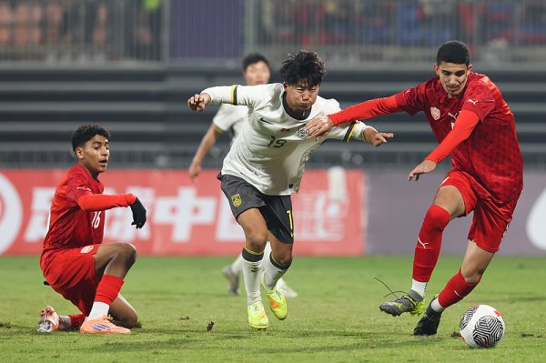优速配资 中国足球幸福了一回：U16国足首场预赛大胜，已锁定U17亚洲杯晋级资格